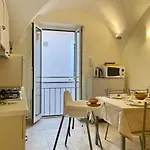 100m Dal Mare Nel Cuore Del Paese -centrostorico
