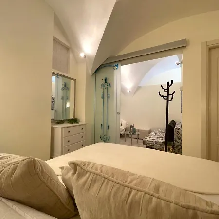 100m Dal Mare Nel Cuore Del Paese -centrostorico * Pietra Ligure